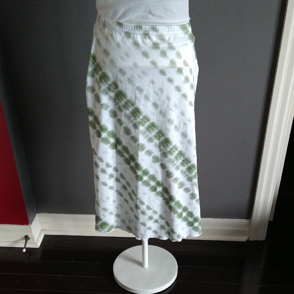 Green and White Tie-Dye Skirt